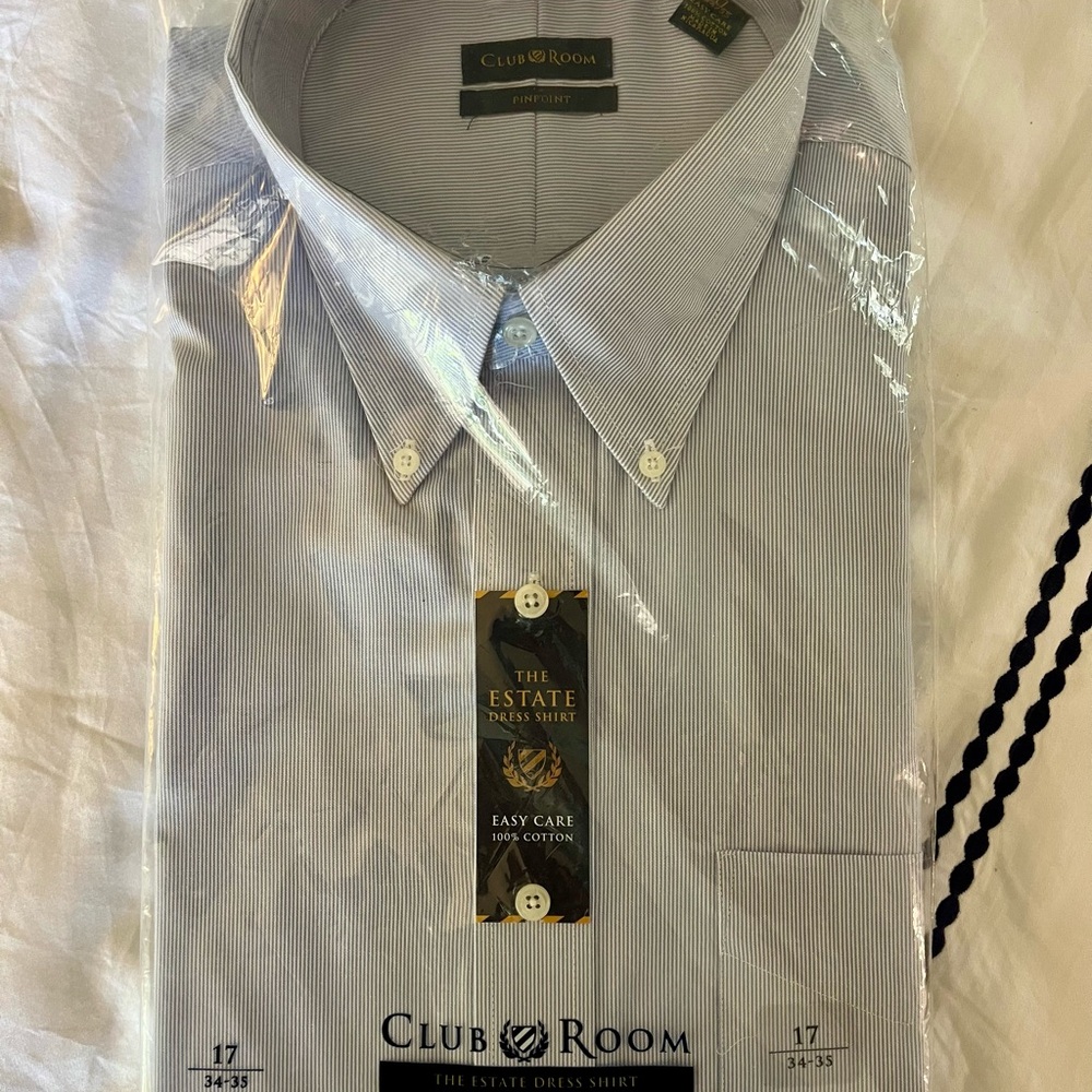 Club Room Light Blue Pinstripe Dress Shirt 17-34/35